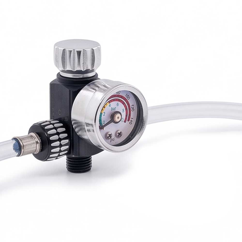 Pressure Reducer With Pressure Gauge