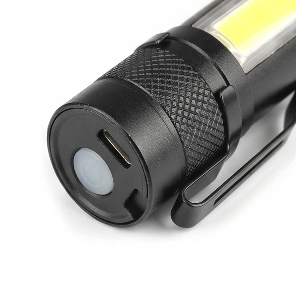 Rechargeable Zoomable Flashlight